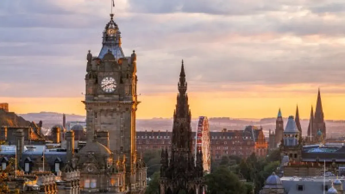 Evening in Edinburgh