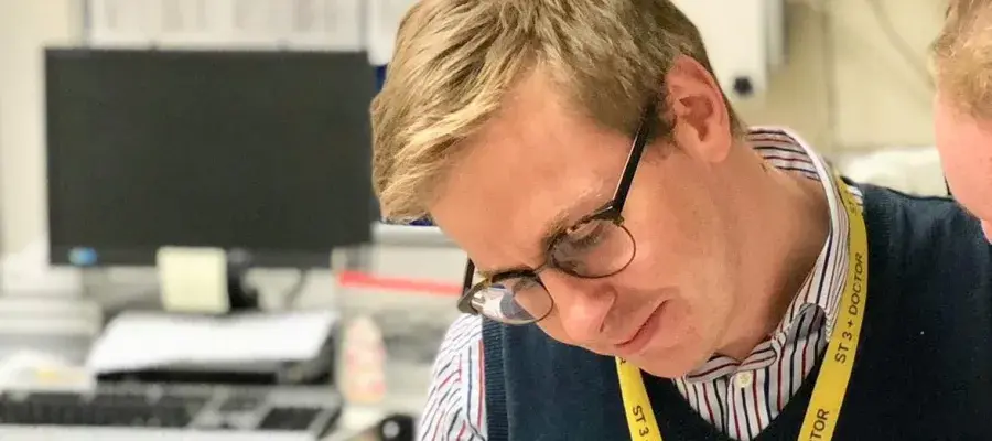 Dr Neil Ryan