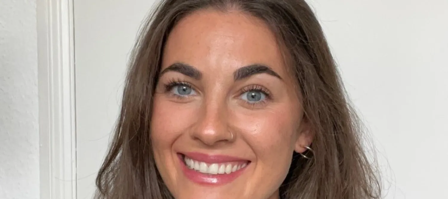Zoe Grant Headshot