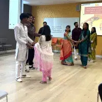The OSCAR Young Leaders Dancing
