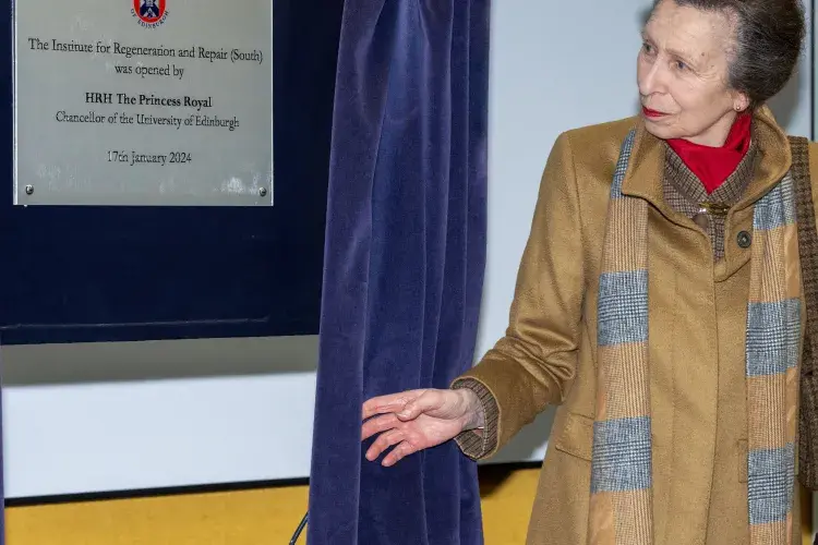 PRINCESS ROYAL unveils IRR Official Opening plaque