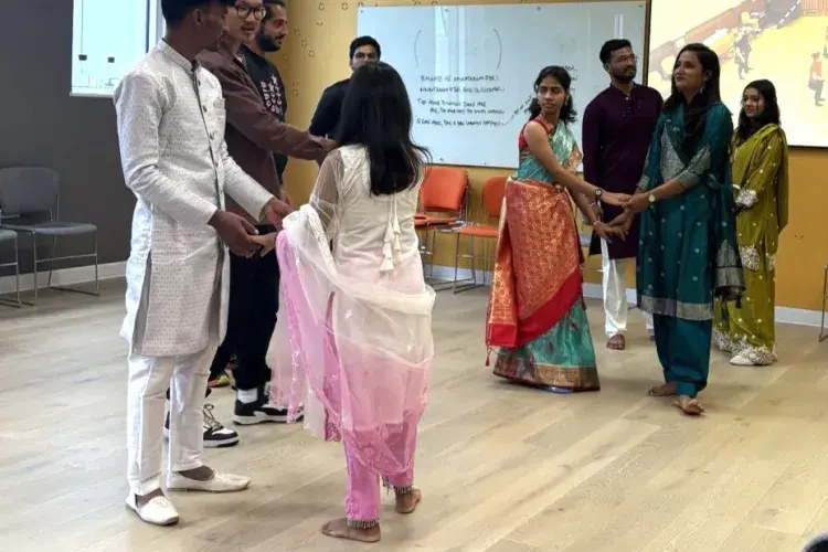 The OSCAR Young Leaders Dancing