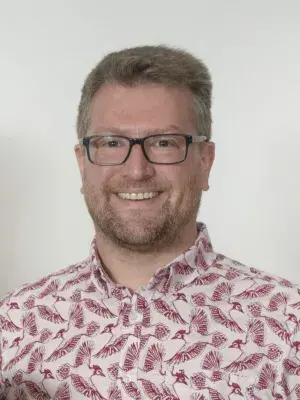 Chris Lucas' headshot 